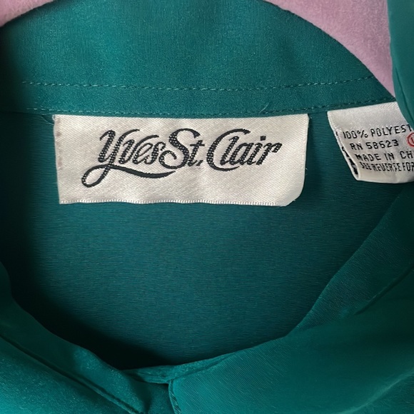 Vintage long sleeve button down polyester shirt with shoulder pads - Picture 3 of 6